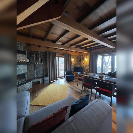 シャレー Calikusu Dag Evi *