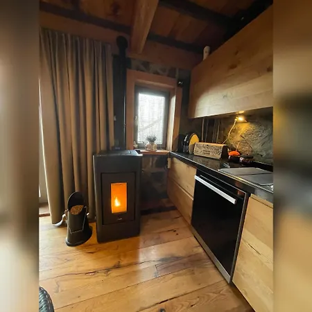 Calikusu Dag Evi シャレー *