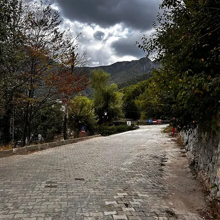 Calikusu Dag Evi ブルサ